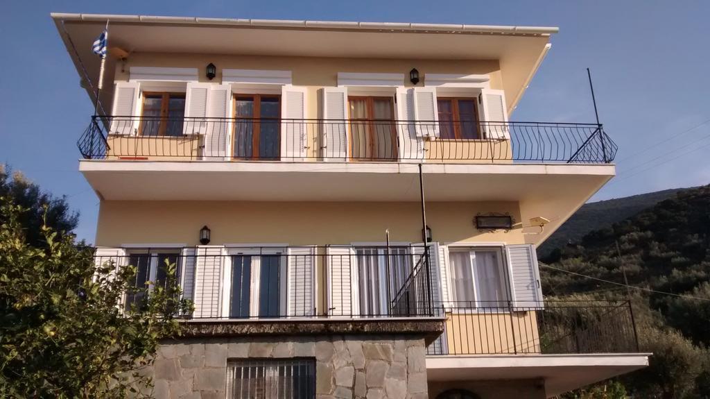Olympia House Apartment วาธี ภายนอก รูปภาพ